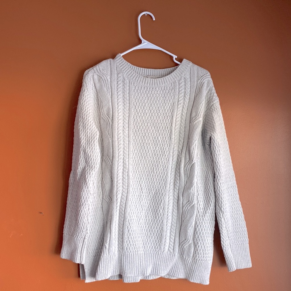Gap Size L Sweater White/Cream Color